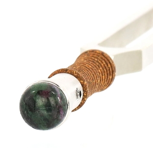 Nasadka do kamertonów – Zoizyt z rubinem - średnica minerału 15 mm – czakry sakralna i serca