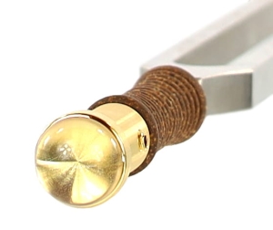 Nasadka do kamertonów – Kryształ górski - Złota edycja - średnica minerału 15 mm – czakry trzeciego oka i korony"