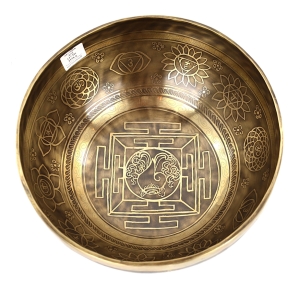 Misa dźwiękowa terapeutyczna - zdobiona - ton A#2 - 2156 gram - 117 Hz - SG9068